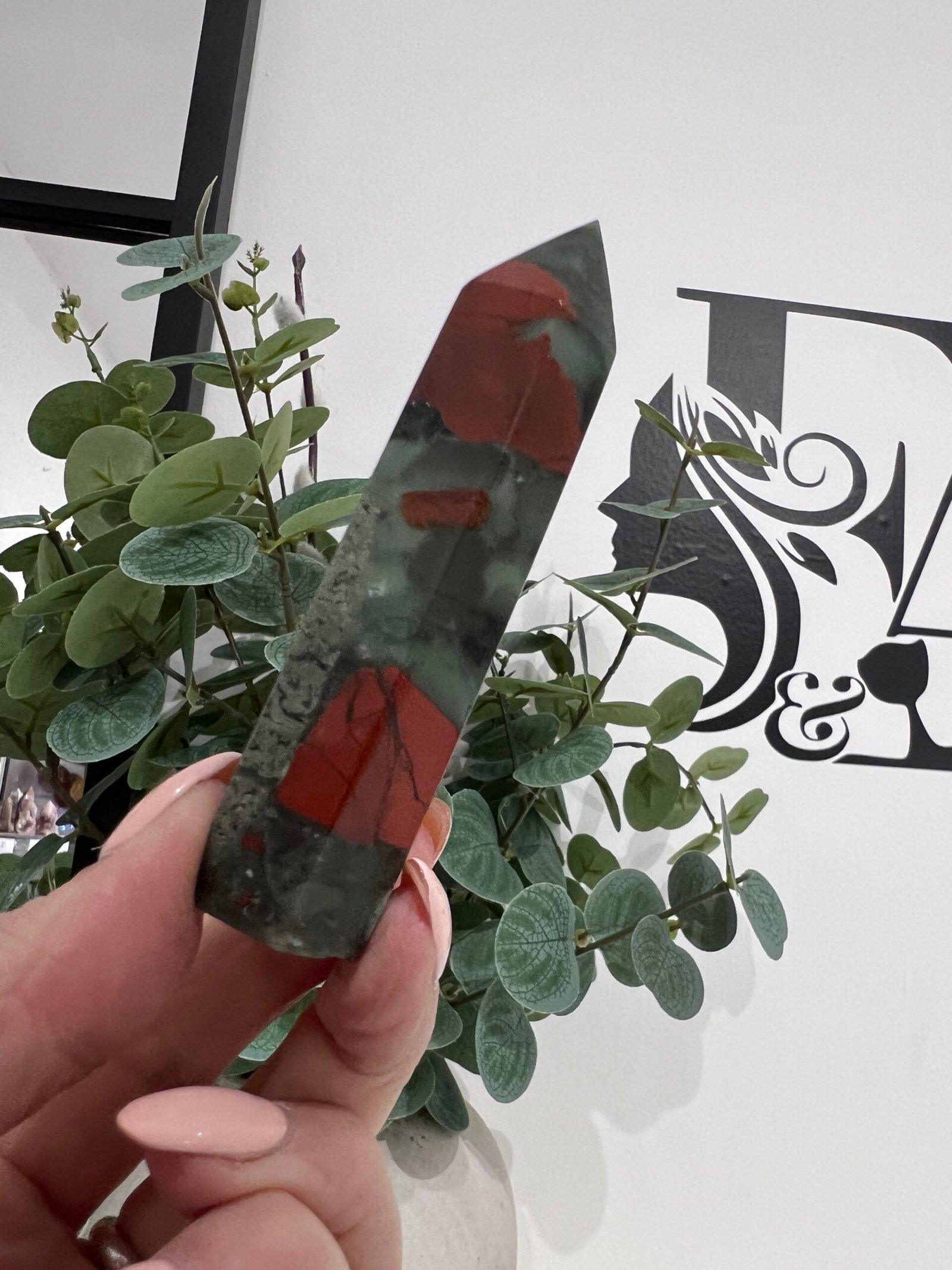 Bloodstone Tower (107g)