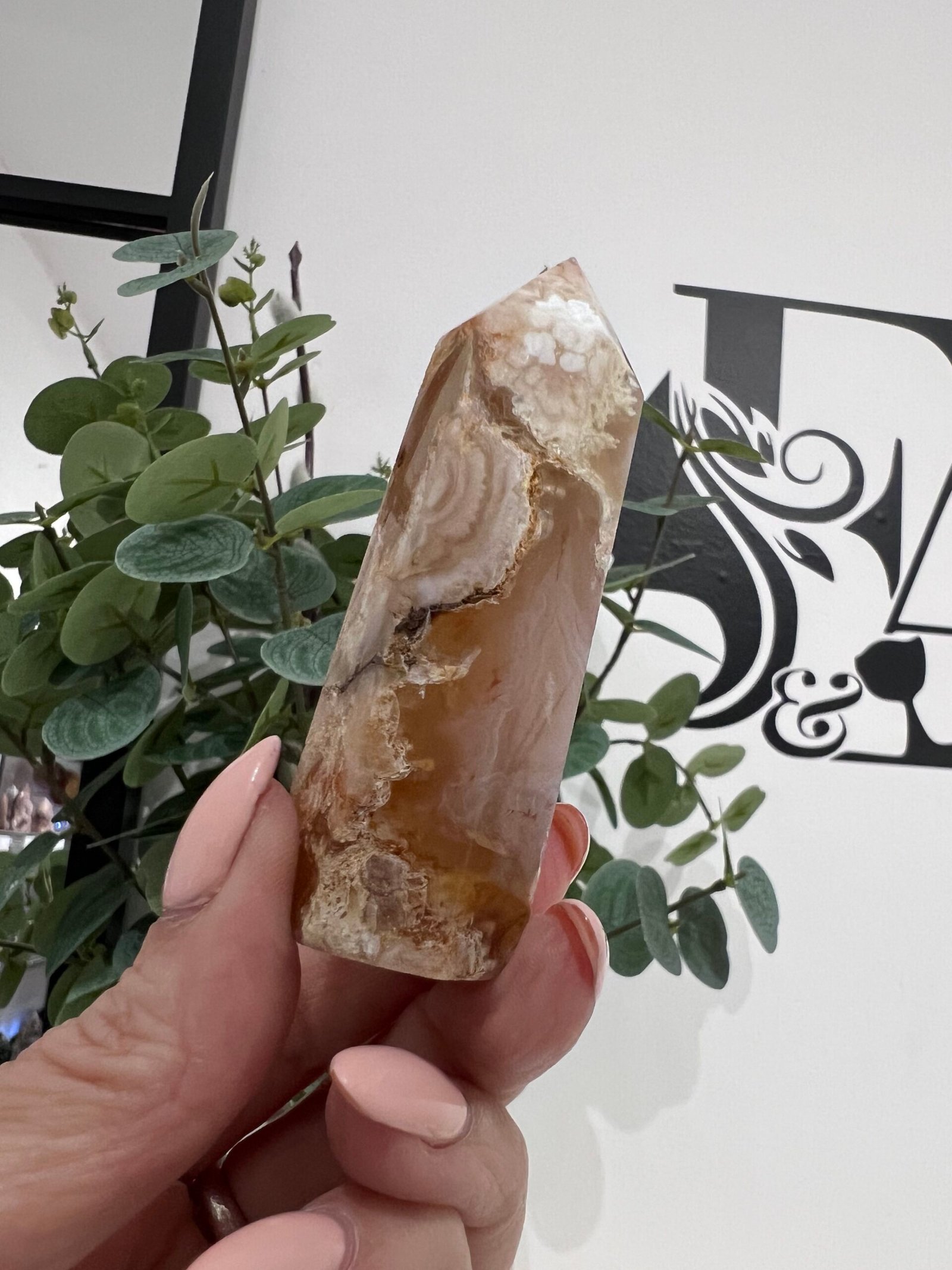 Brazilian Flower Agate Tower 78g - Image 2