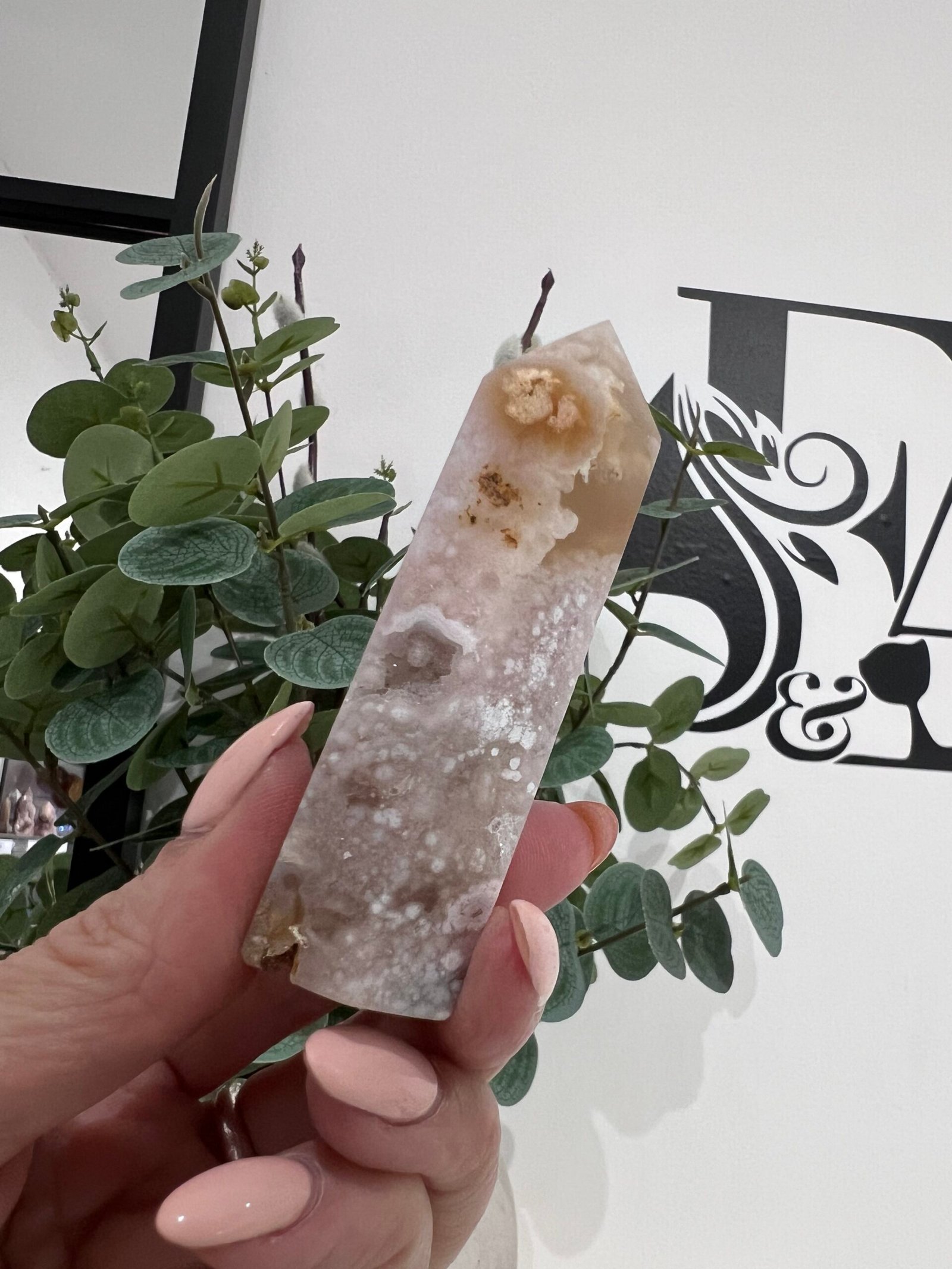 Brazilian Flower Agate Tower 82g - Image 2