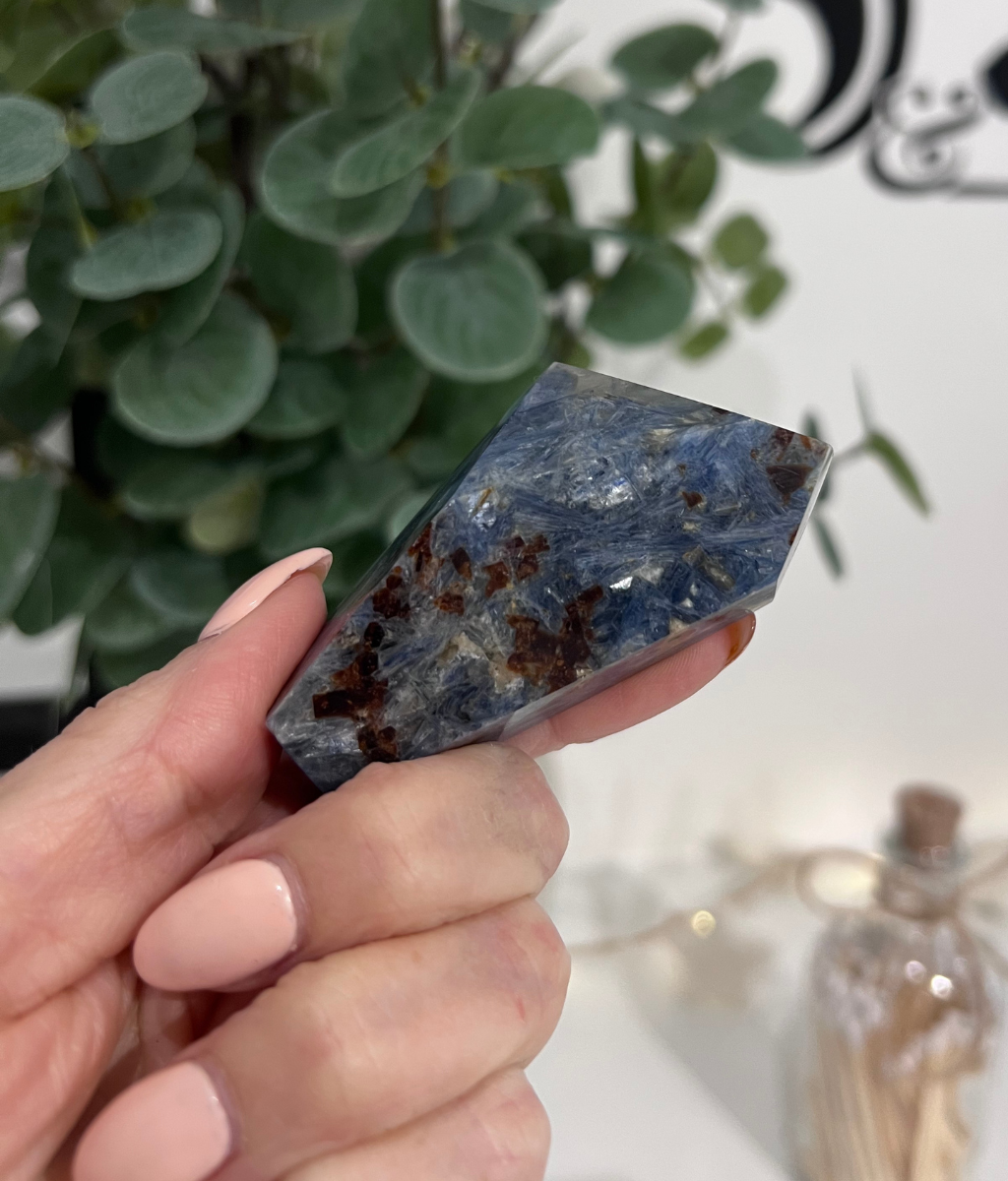 Blue Kyanite Free Form 125g - Image 2