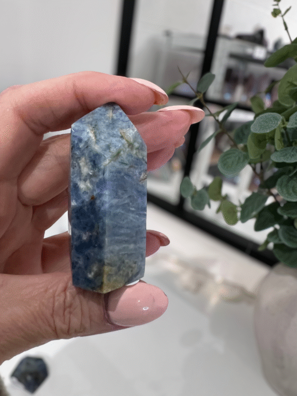 Blue Kyanite Free Form 62g